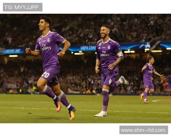 足球巨星化身游戏角色与自己同场竞技挑战极限实力