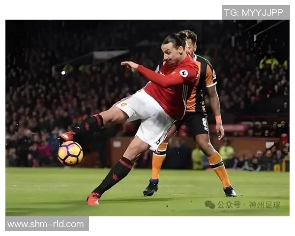 足球历史上十大球速最快球星盘点 力与美的极致展示